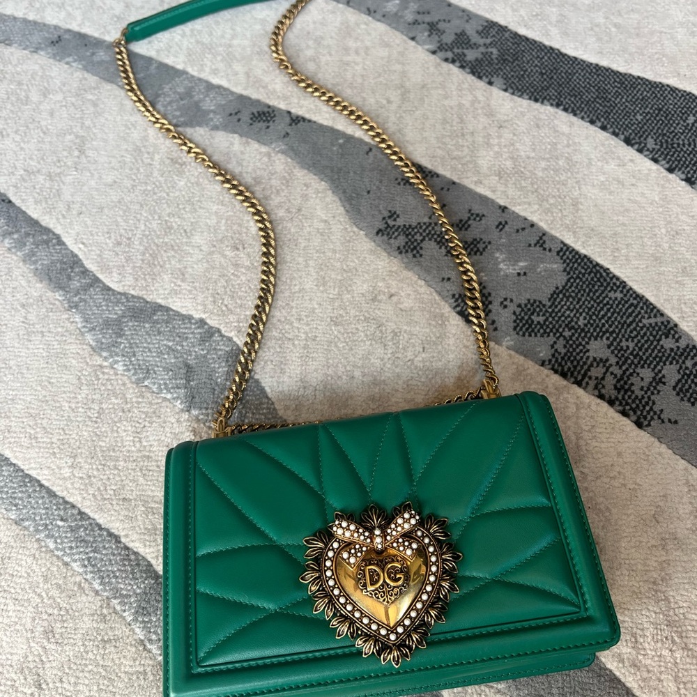 Dolce and Gabbana Women’s Devotion Medium Bag